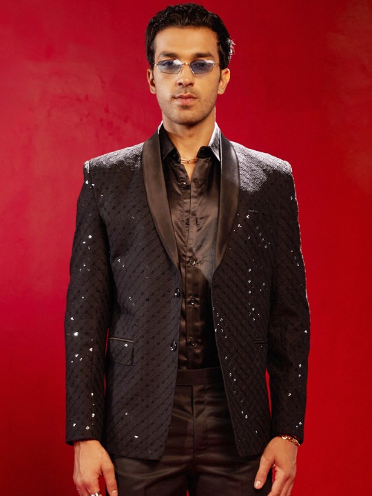 Sequined Notched Lapel Long Sleeve Single-Breasted Slim Fit Blazer