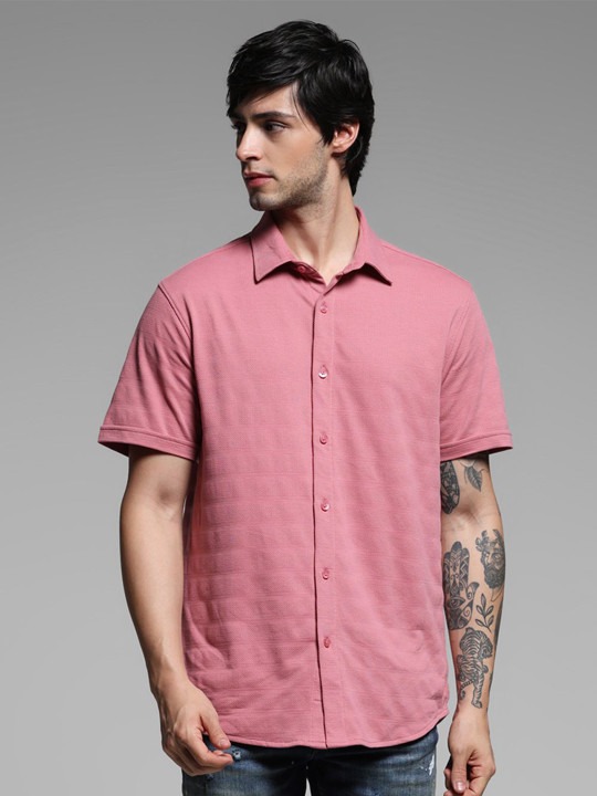 Men Spread Collar Solid Cotton Slim Fit Casual Shirt