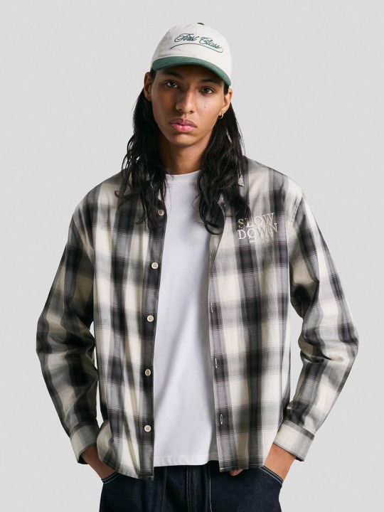 Men Standard Checked Casual Cotton Shirt