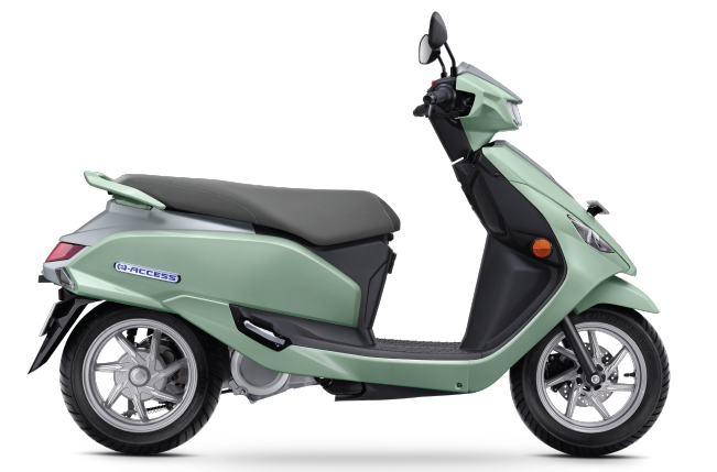 Pearl Jade Green / Metallic Mat Fibroin Gray (C1A)