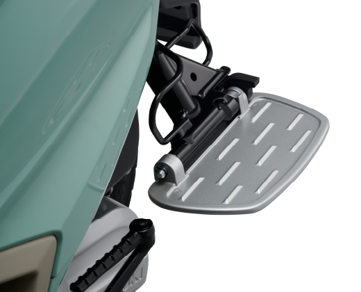 370-01-2025_Suzuki_Access_Website_Foot_rest_520x420pix-04_67861f50c81ea.png