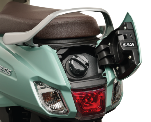 Access_Website_Feature_Front_lock_operated_external_fuel_lid_6788b52841d8c.png