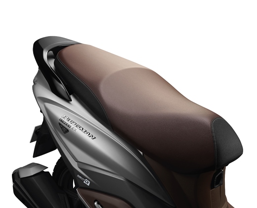 Dual-Tone-Seat.jpg