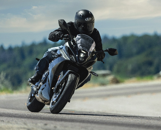 241004_GSX_8R_WebsiteAdapts_images_520x420px-04.jpg