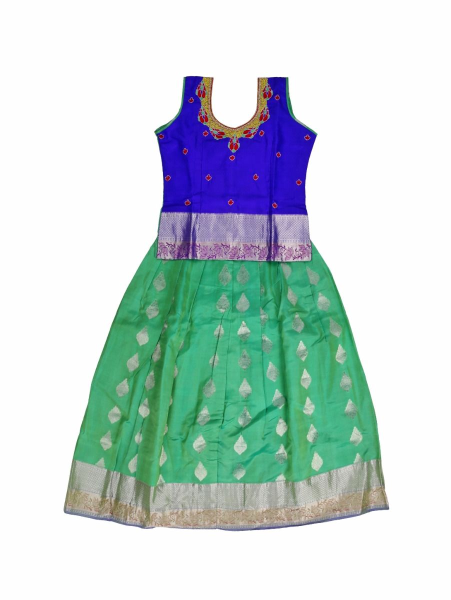 girl pattu pavadai designs