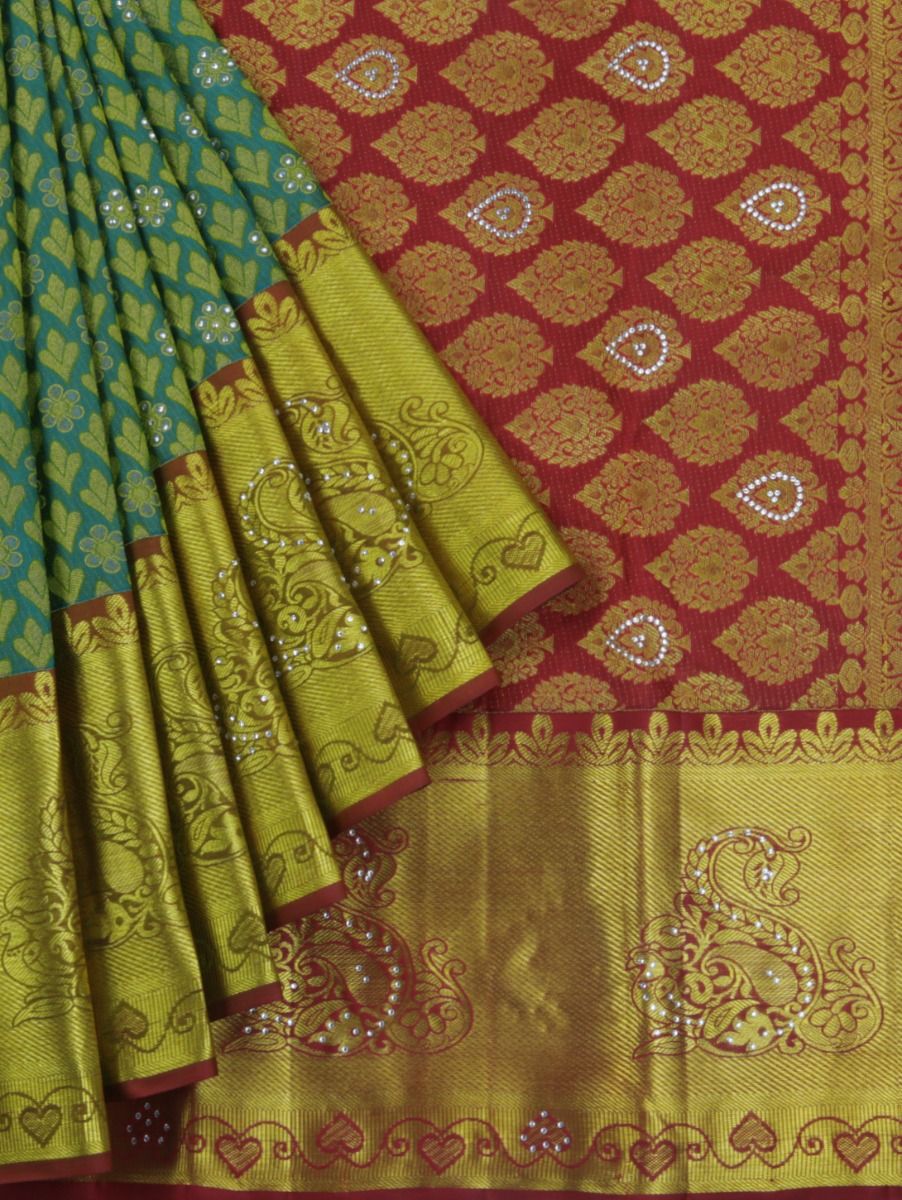 Vivaha pattu sarees price clearance