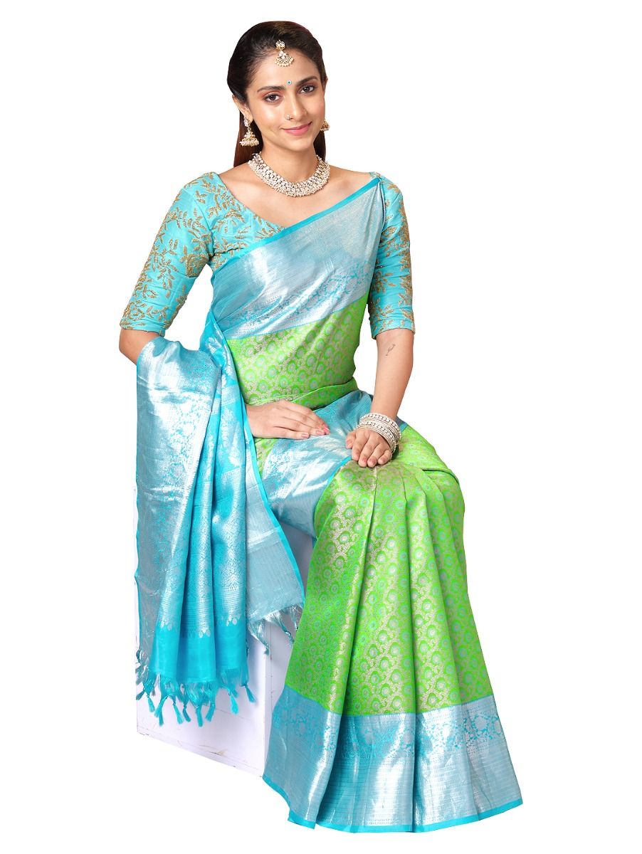 Collection of Stunning 4K Silk Saree Images - Over 999+ Mesmerizing ...