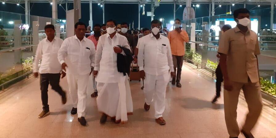TRS leader
