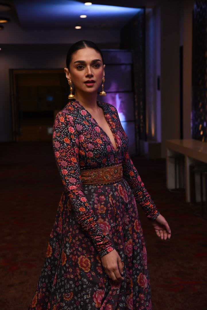 Aditi Rao Hydari (44)