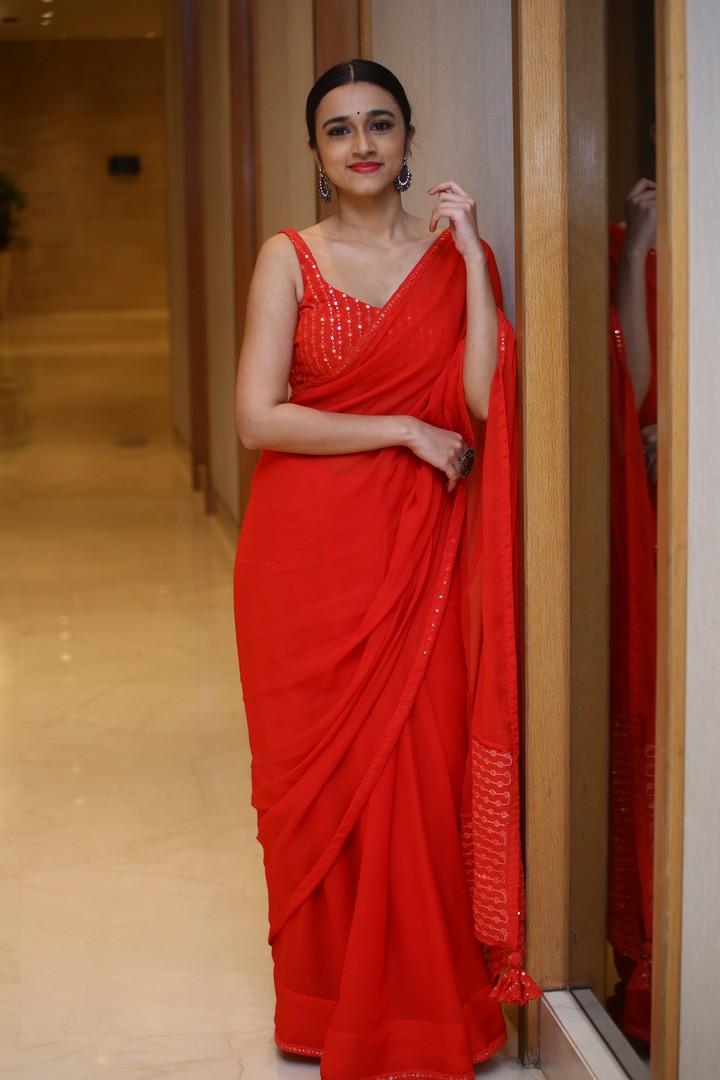 Nuveksha (42)