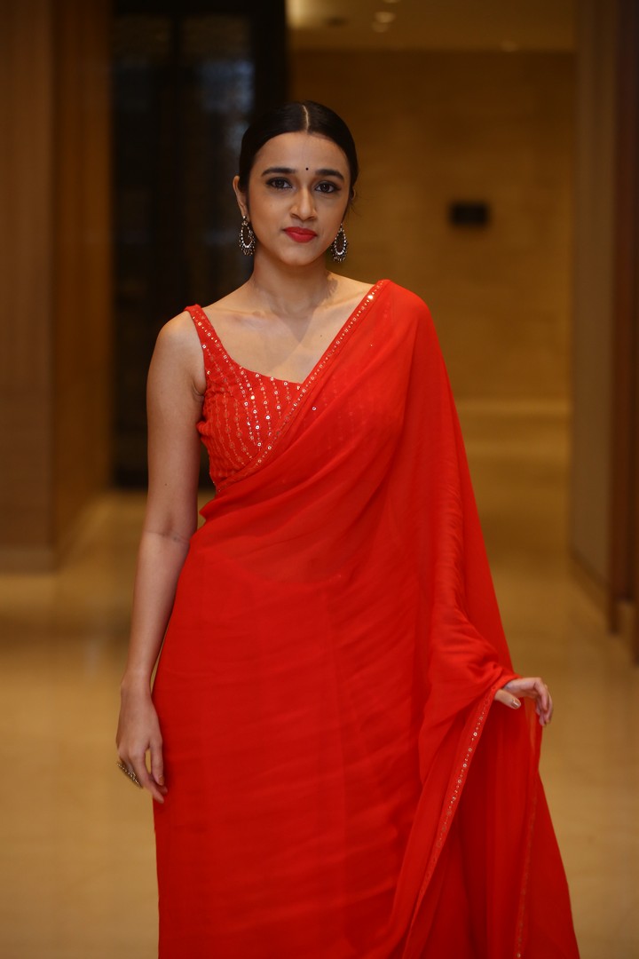Nuveksha (9)