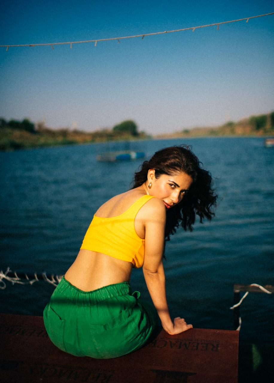 Ruhani Sharma 4