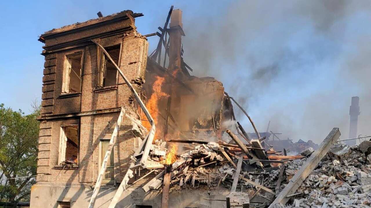 building bomb