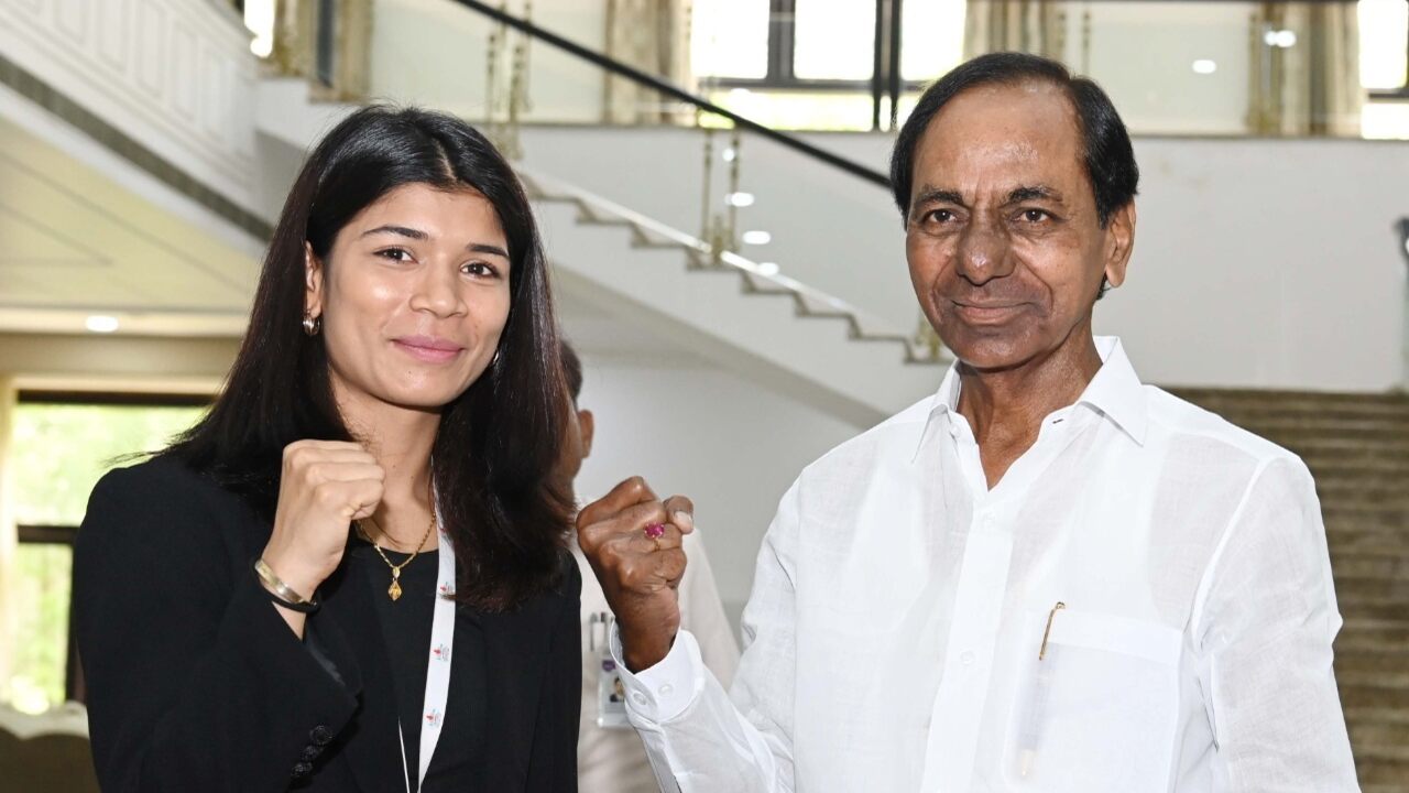 Nikhat And Cm Kcr