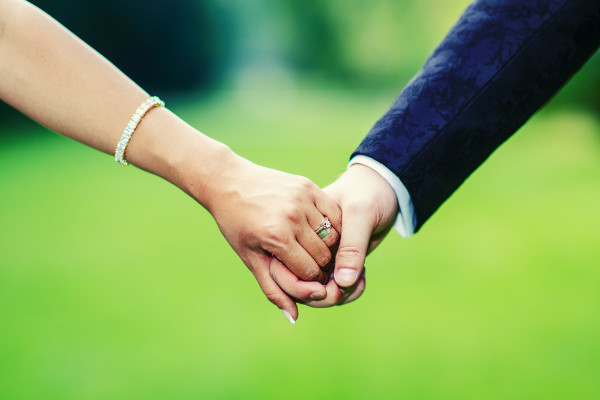 Wedding Couple Holding Hands (1)