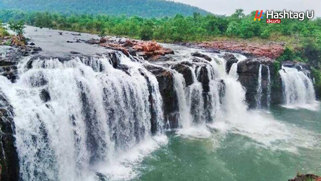Bogatha Waterfalls
