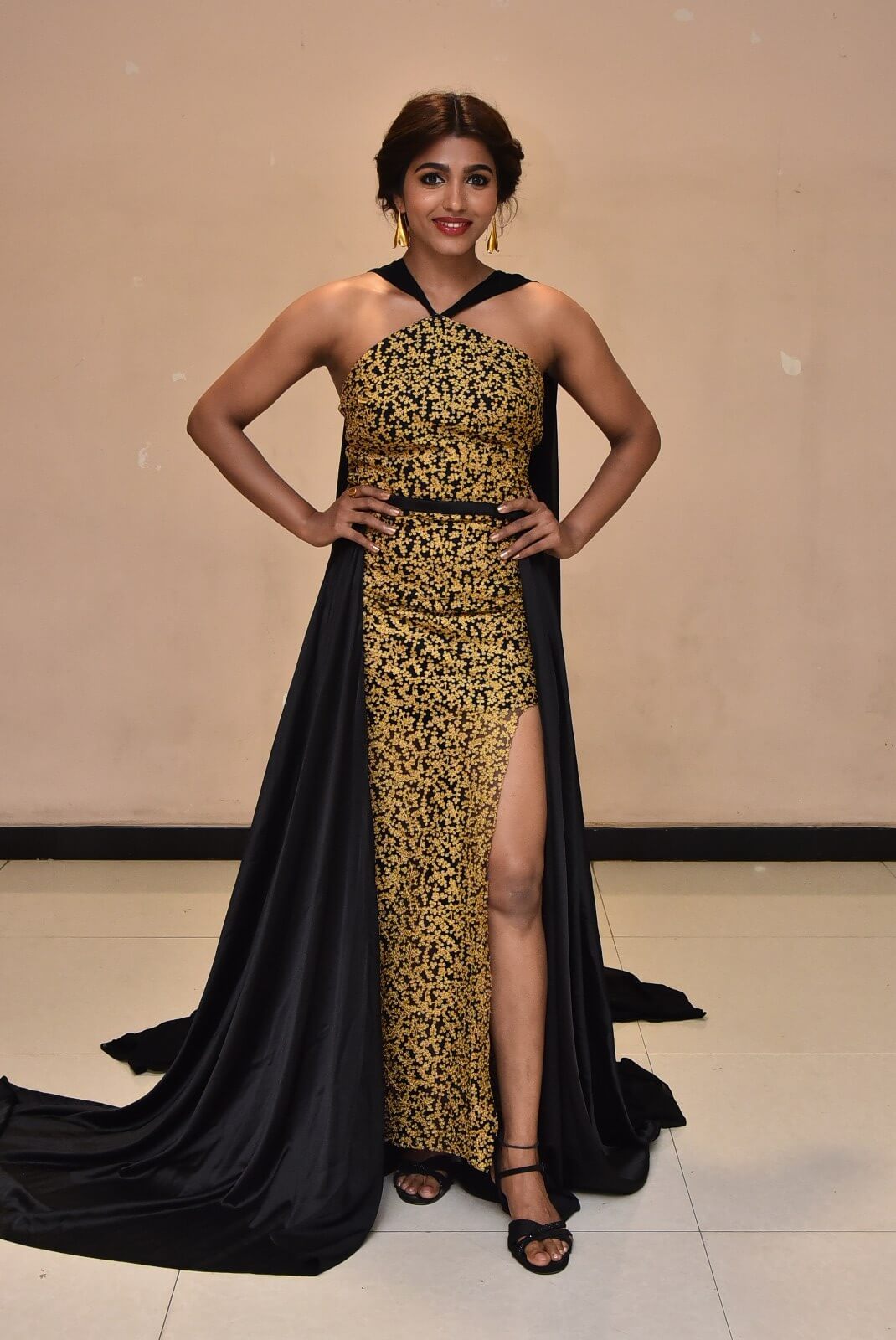 Sai Dhanshika stuns in off-shoulder and leg split dress