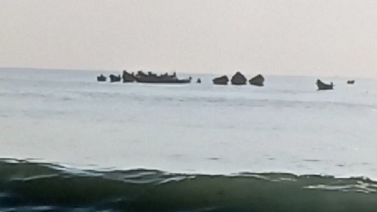 Boats On Fire