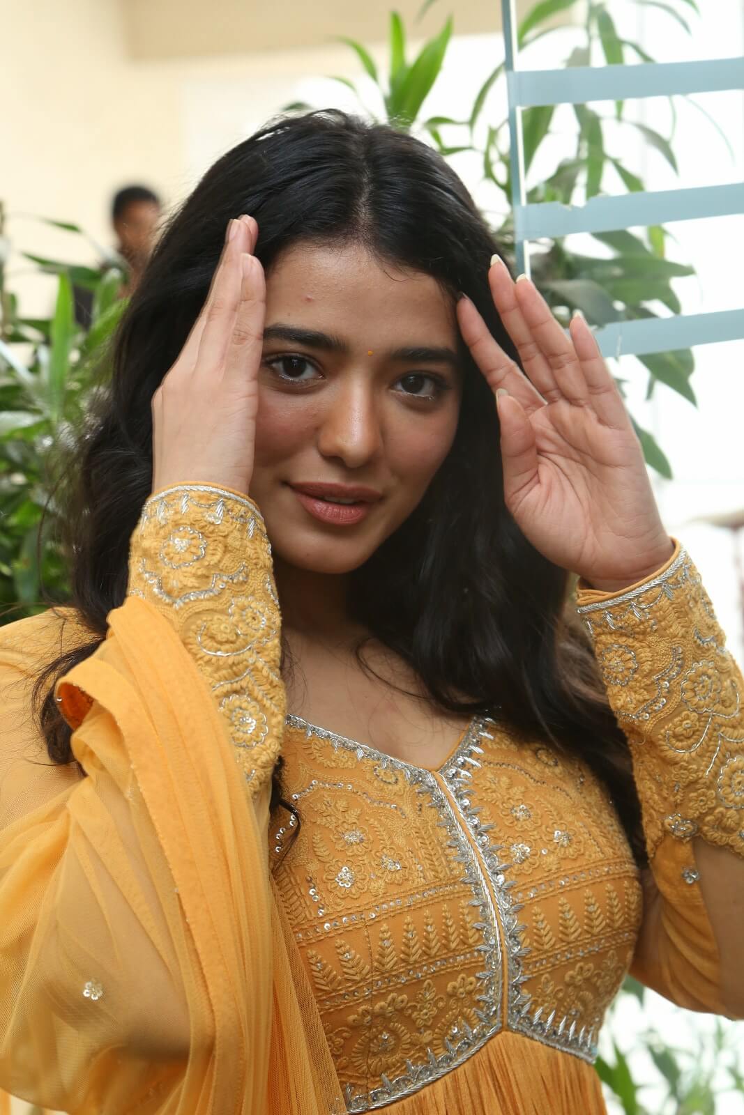 Ketika Sharma looks elegant in tradition attire