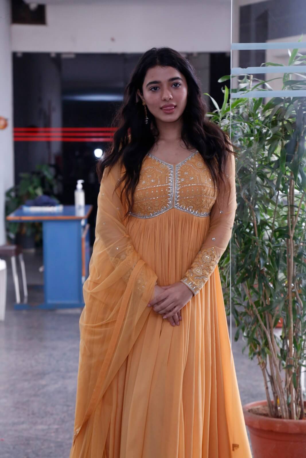 Ketika Sharma looks elegant in tradition attire