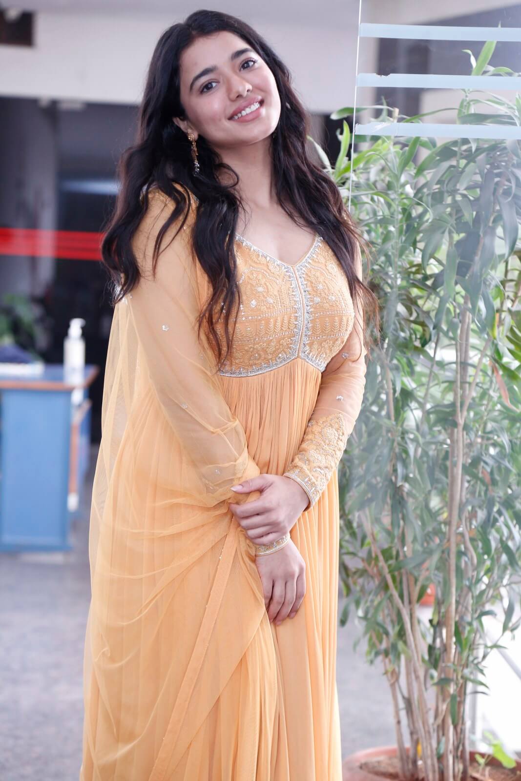 Ketika Sharma looks elegant in tradition attire