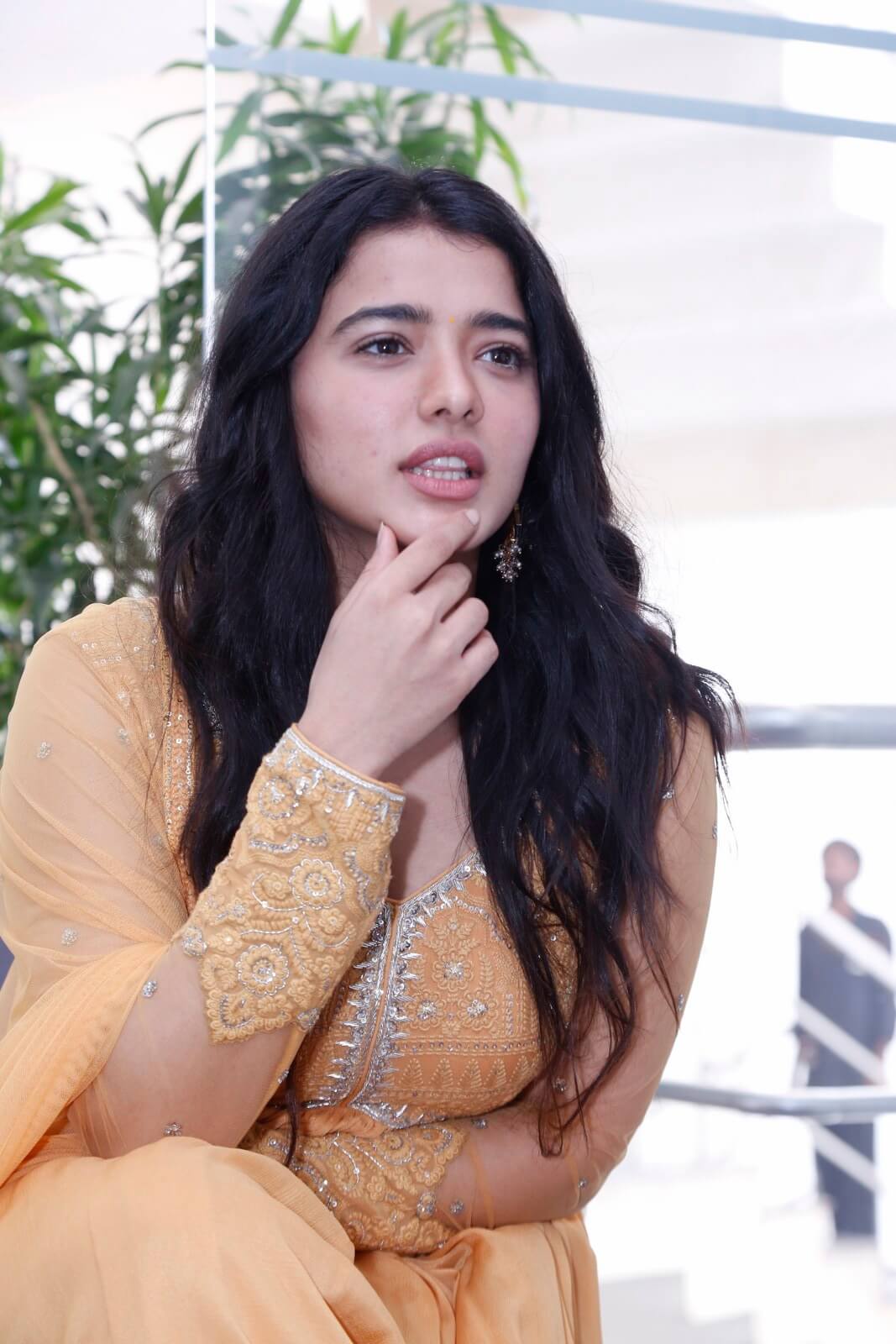 Ketika Sharma looks elegant in tradition attire
