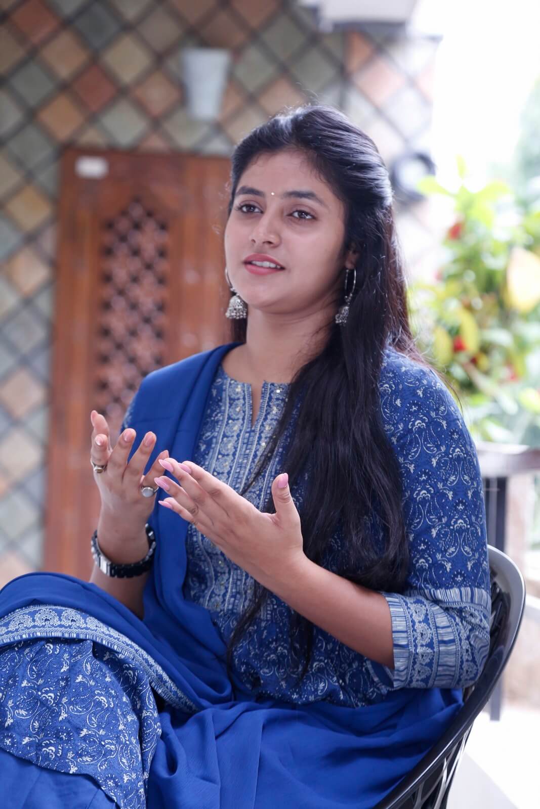 Sanchita Bashu sparks in all blue