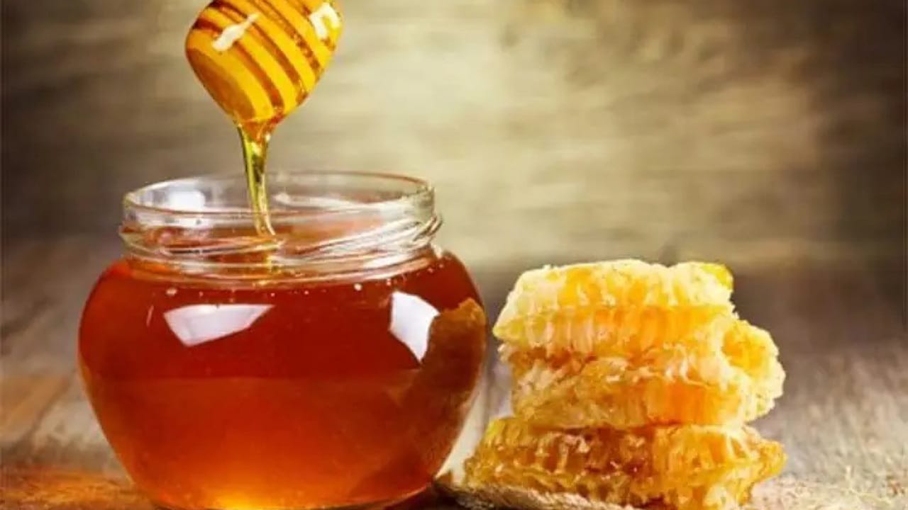 Honey vs Sugar