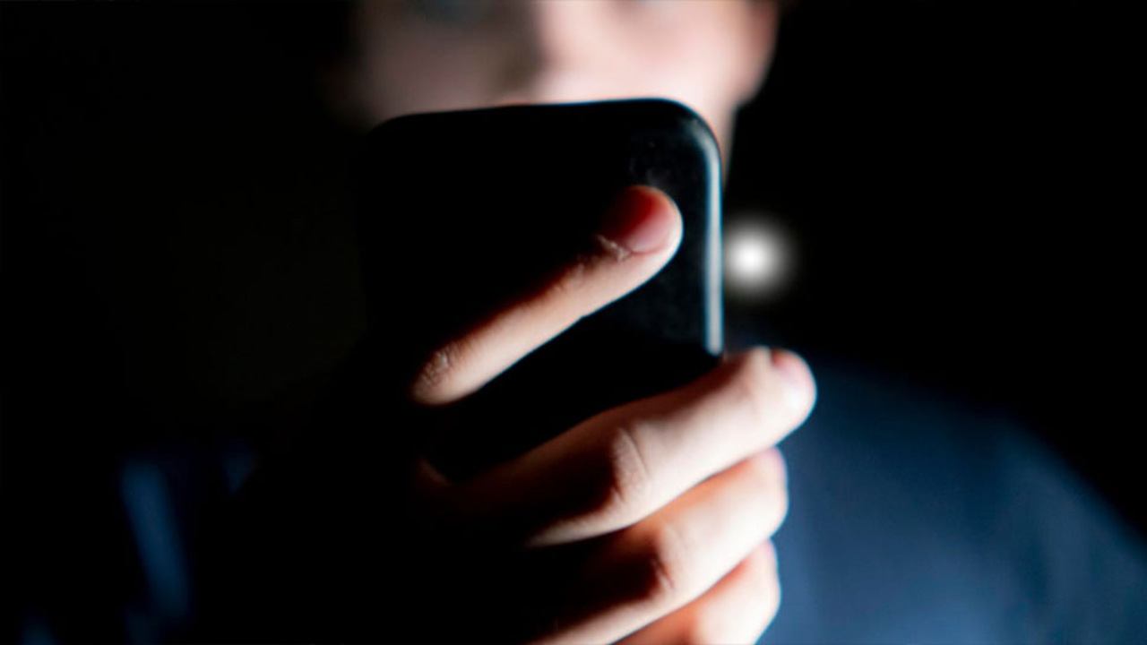 Phone Leak Imresizer