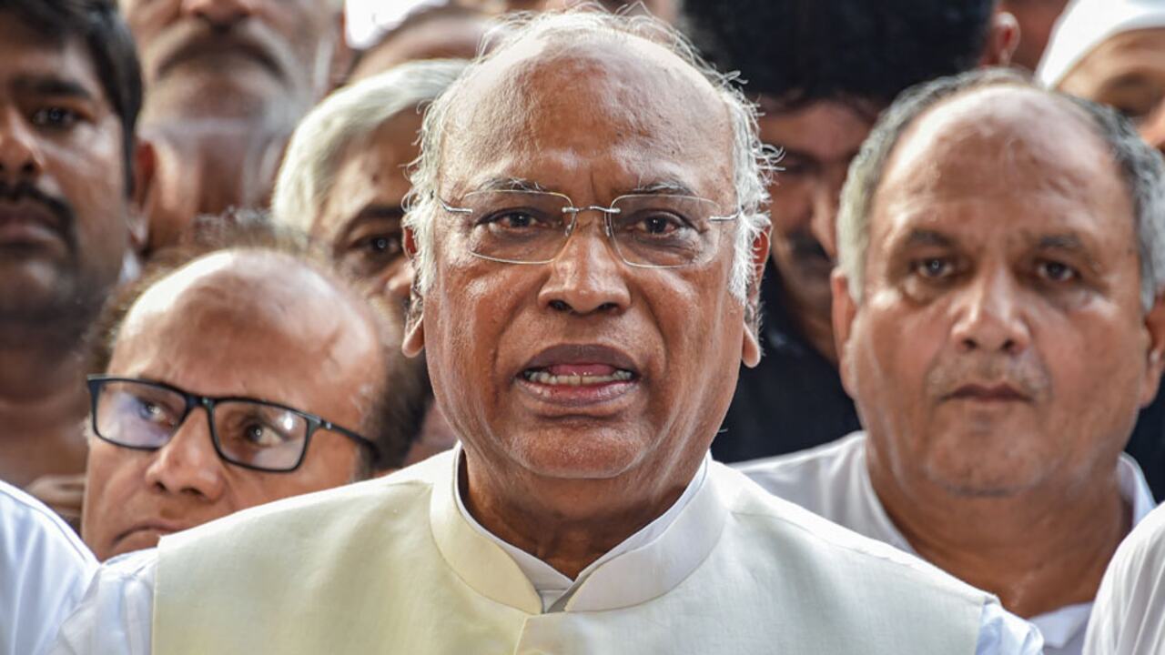 Mallikarjun Kharge Imresizer