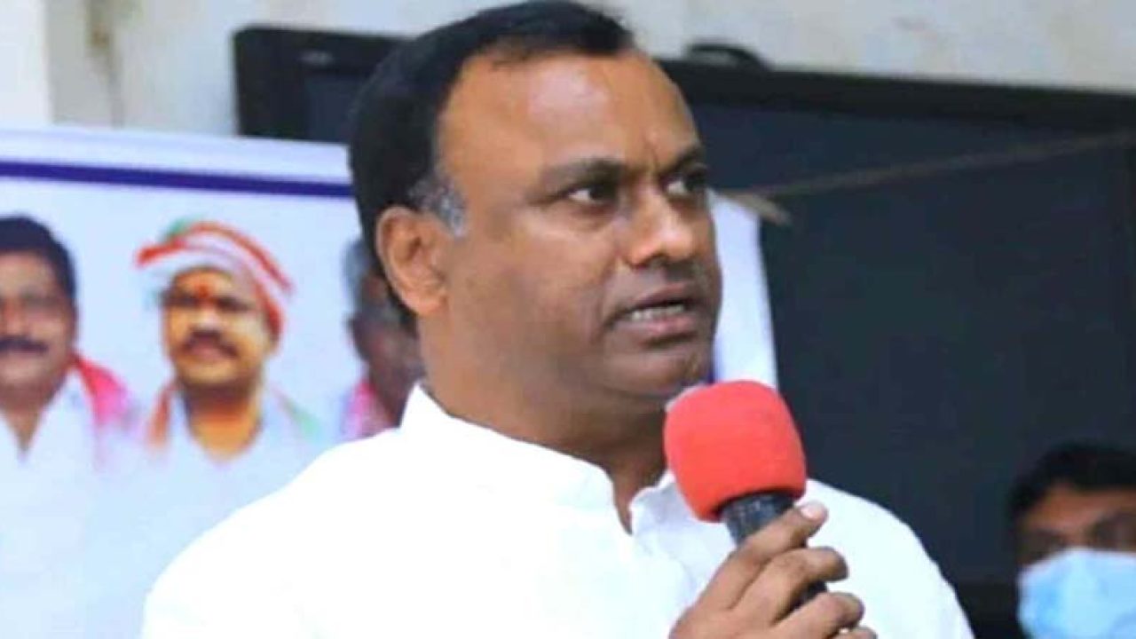 Komatireddy Rajagopal Reddy Fires On Revanth Reddy 1280x720