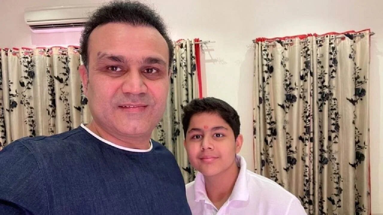 Virender Sehwag Son