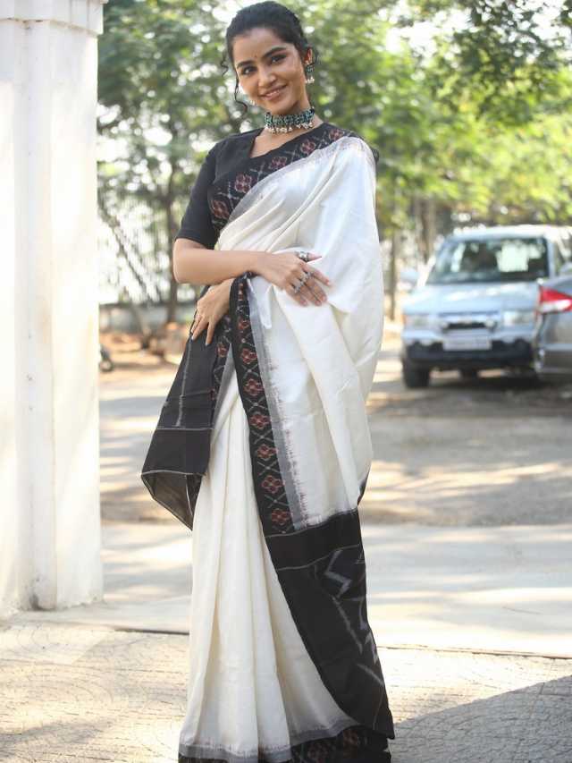 Anupama Parameswaran (16)