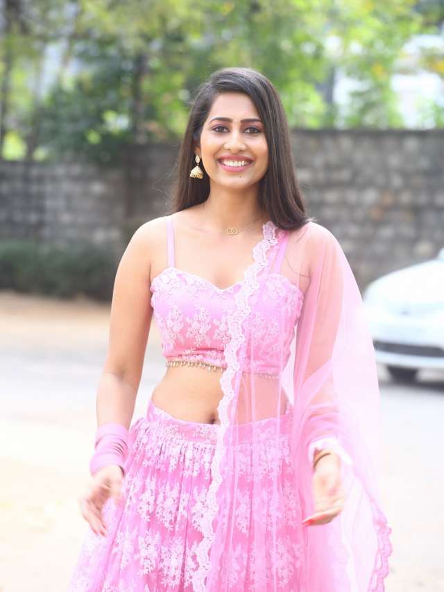 Priyahegde (16)