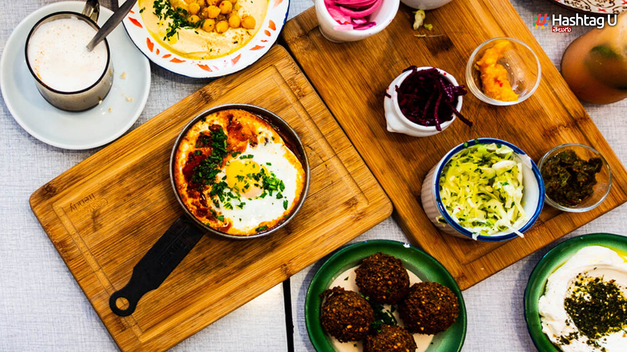 5 Types Of Doshas In Everyday Food, Do You Know What Kind Of Food You're Eating!