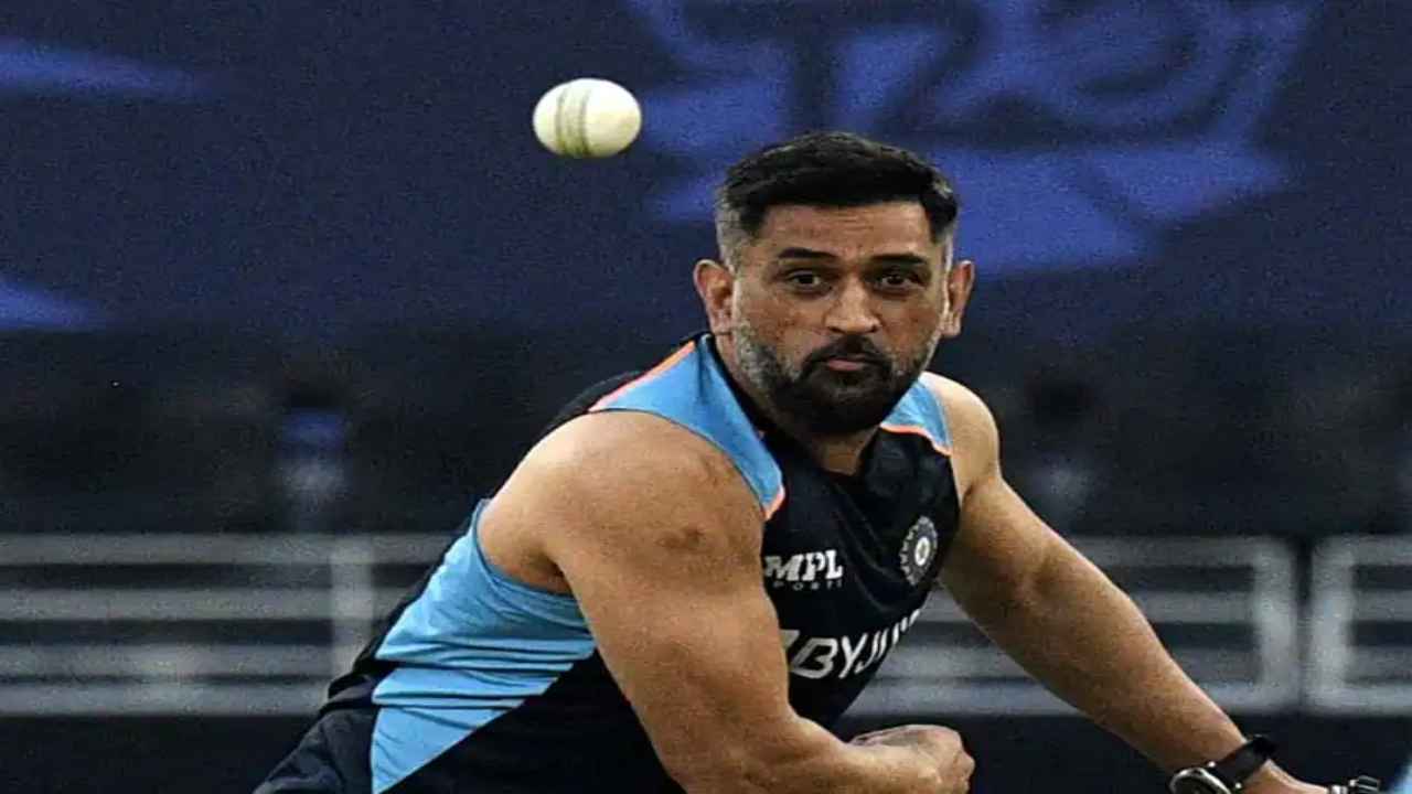 MS Dhoni