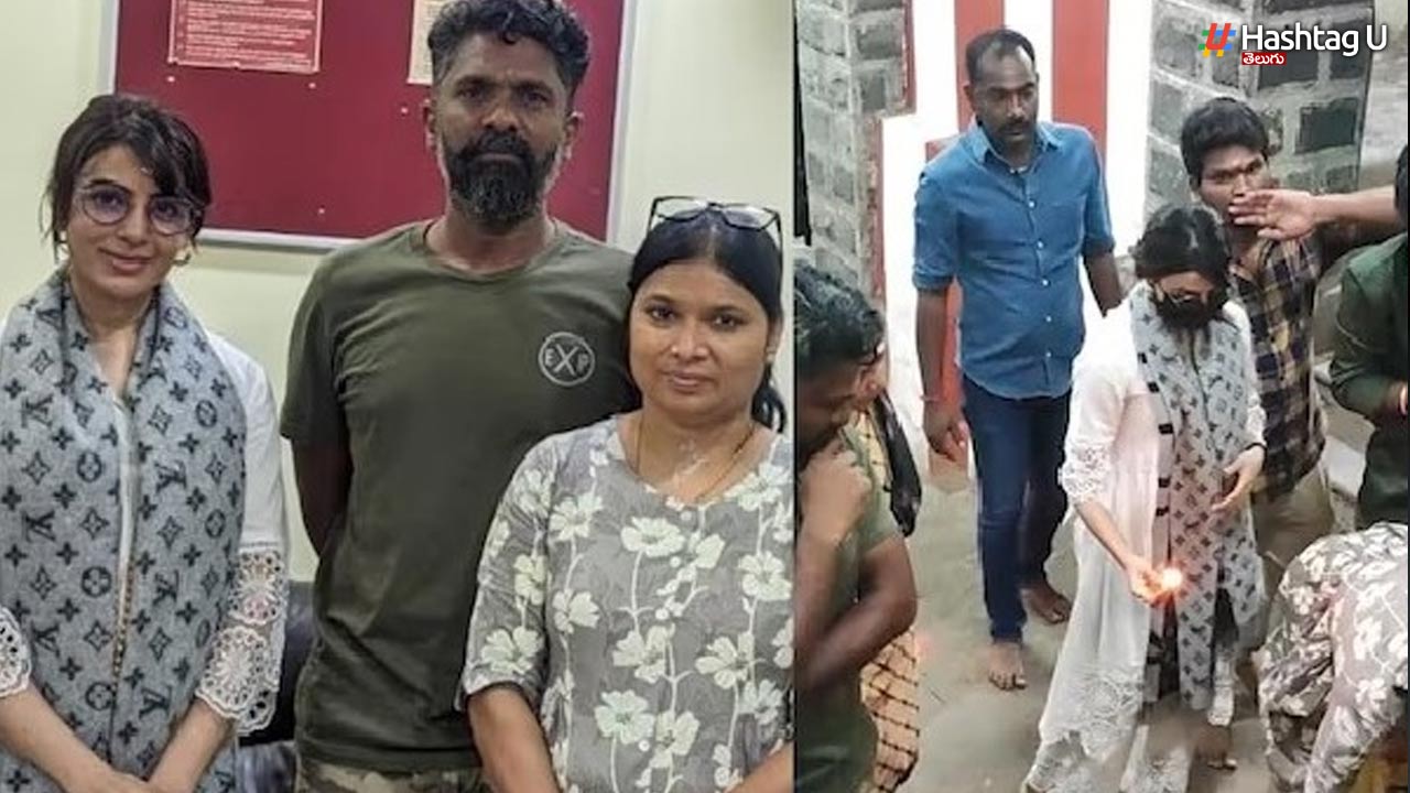 Step by step lighting the arathi.. Samantha in the Palani temple