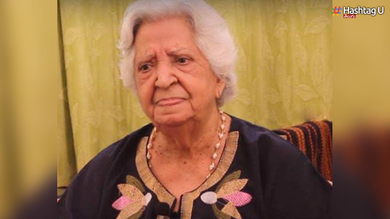 Arudra Wife
