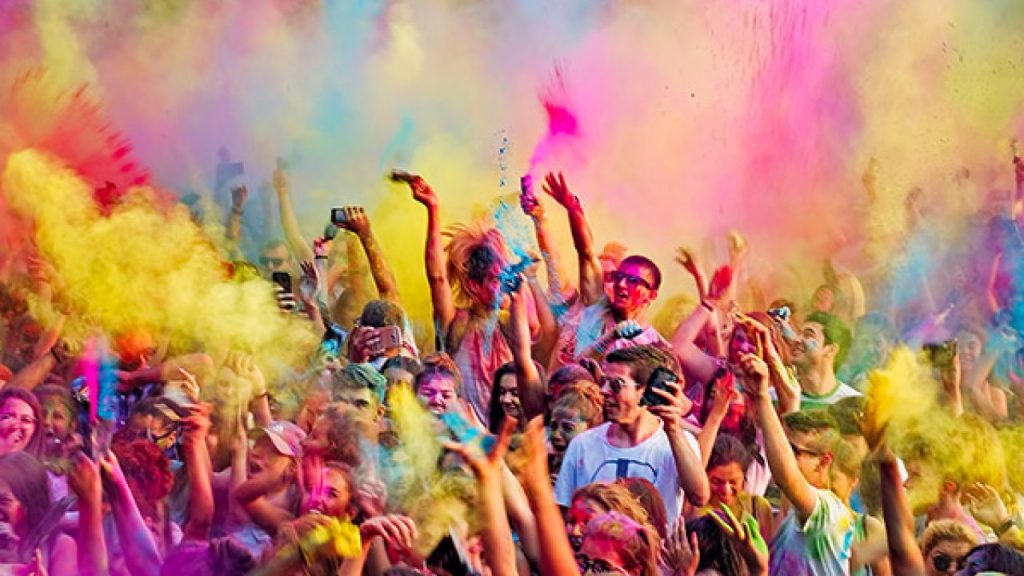 Celebrate Holi In Agra 2 1024x576