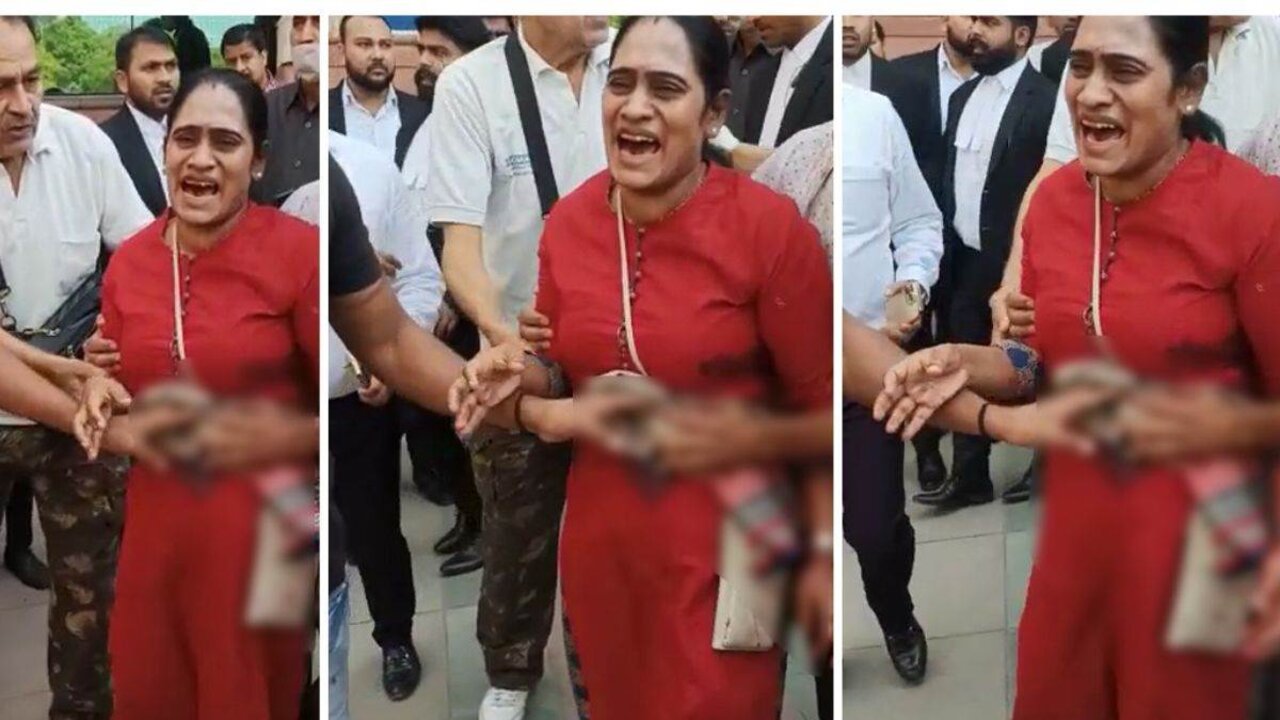 Delhi Saket Court Firing