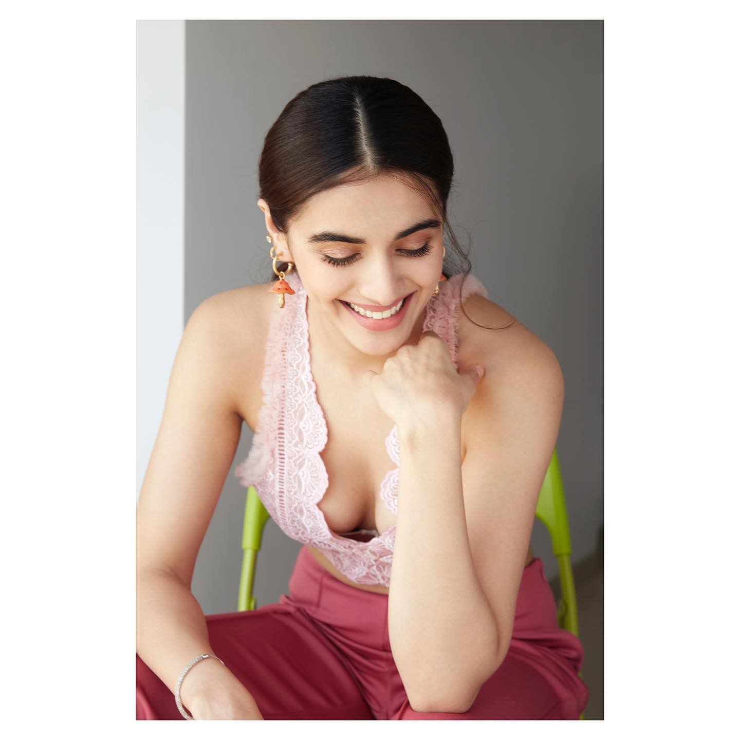 Divyansha Kaushik (1)