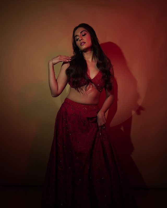 Divyansha Kaushik (6)