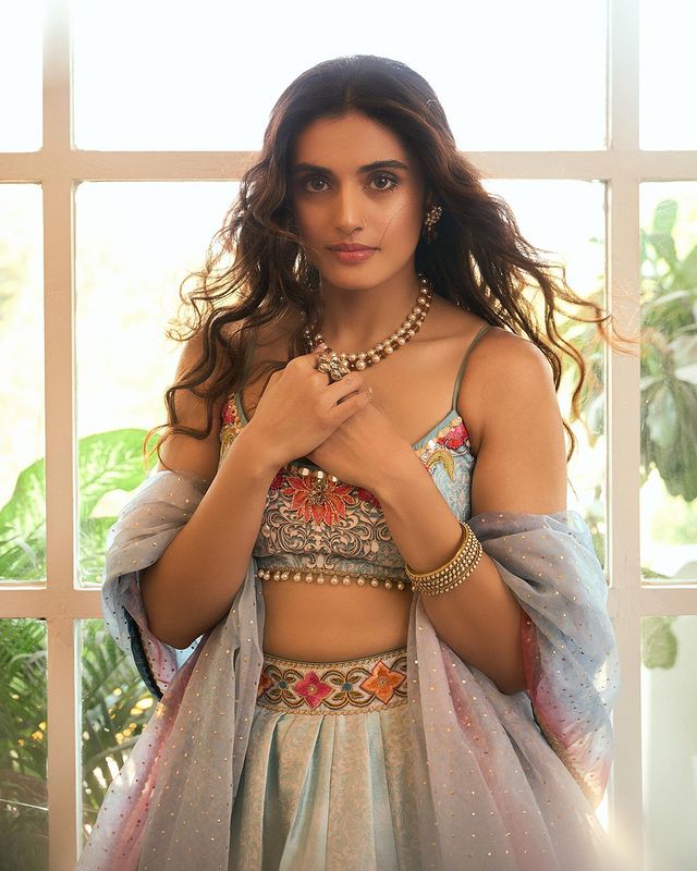Divyansha Kaushik (7)