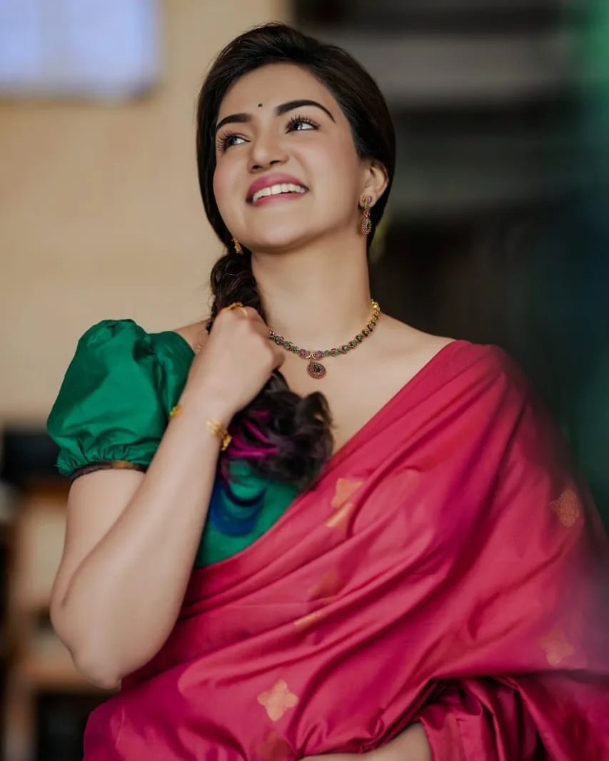 Honey Rose (21)