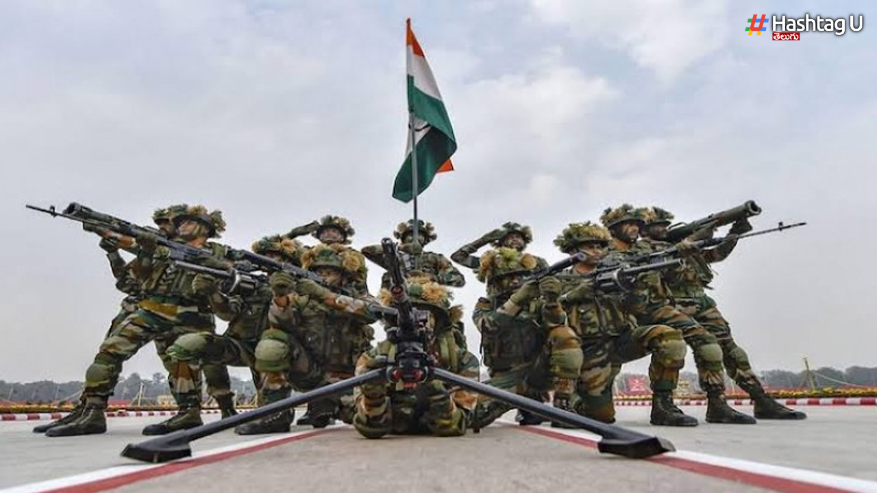If You Have This Degree.. You Are An Army Officer.. Per Month Rs. 2.50 Lakh Salary