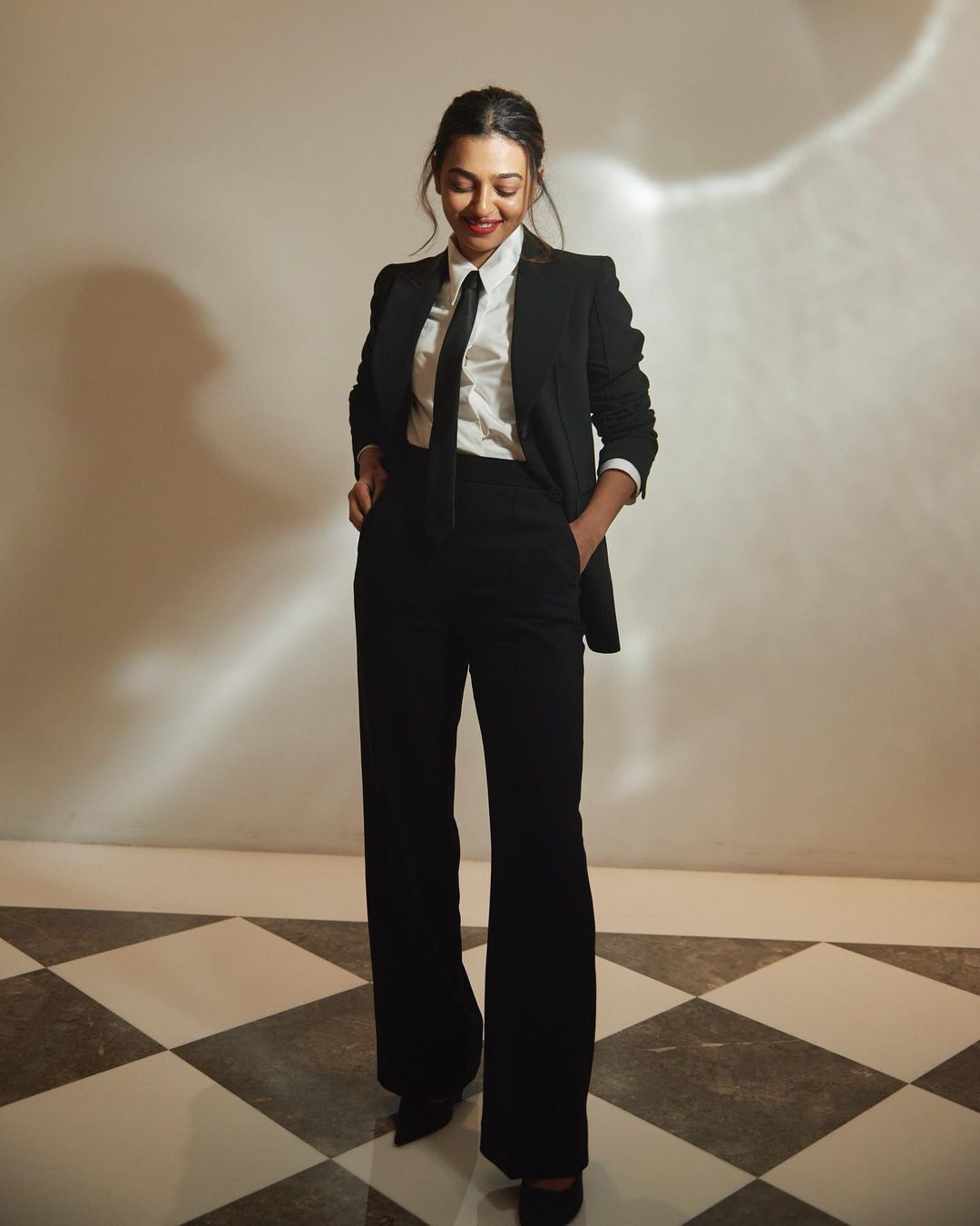 Radhika Apte (14)