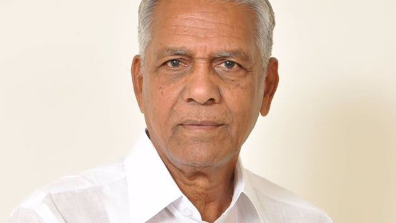 BRS MLC Kuchukulla Damodar Reddy joining in Congress Party