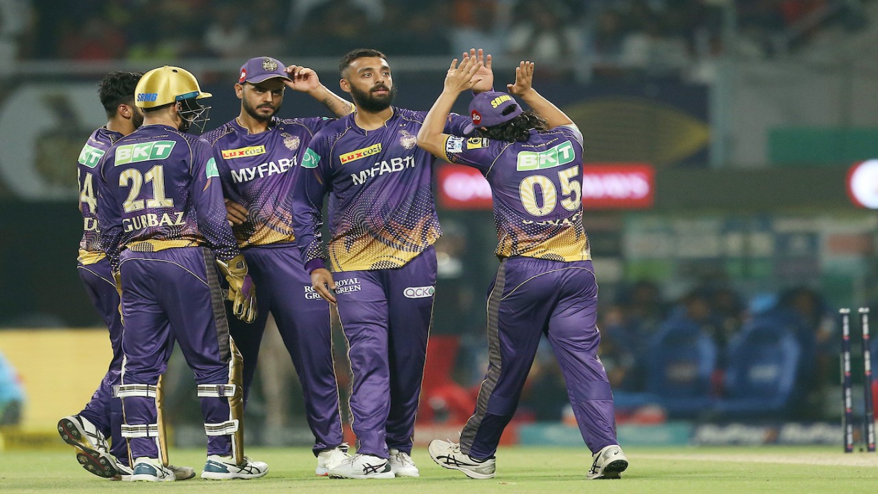 KKR vs MI