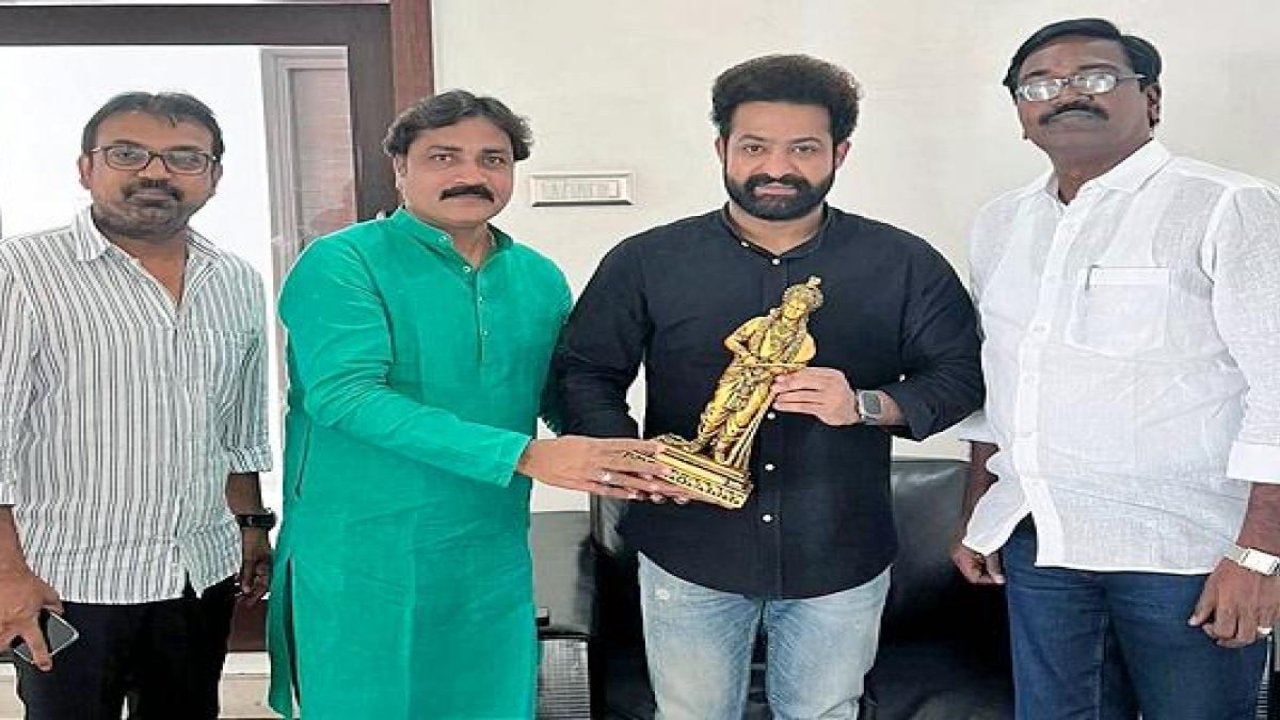 Puvvada Met Jr NTR