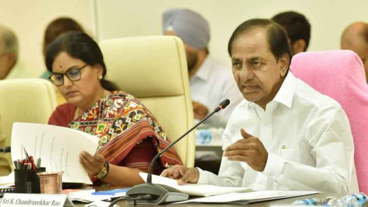 CM KCR
